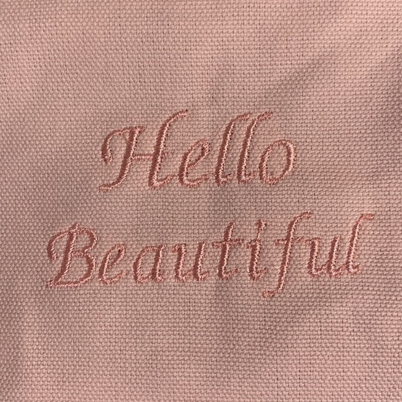 Hello Beautiful pink cosmetic bag zipper embroidered and Handmade - Picture 4 of 9